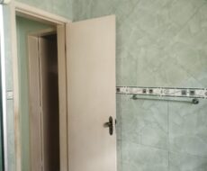 CASA NA RUA CASA NA RUA AUGUSTO BESSA Nº 339, TURF CLUB A 70,00 METROS DA 28 DE MARÇO.