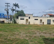 EXELENTE ÁREA COM ÁREA DE 2.540,00 M² NA AV. 28 DE MARÇO NO PARQUE ALZIRA VARGAS.