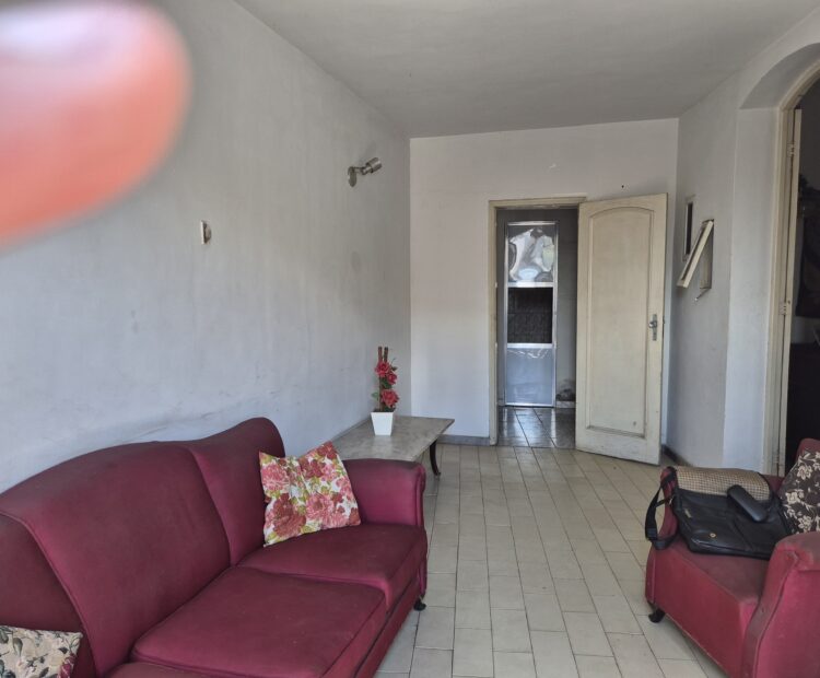 CASA NA RUA JOÃO MARIA Nº , PARQUE JOÃO MARIA, À 250 METROS DA 28 DE MARÇO.