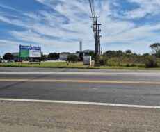 ÁREA NA BR – 101 (CAMPOS – RIO) À 600,00 METROS DO SHOPPING ESTRADA COM 186.000,00 M².