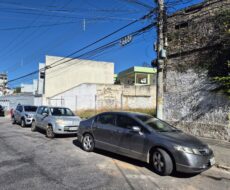 EXELENTE TERRENO DE 400 M² RUA MARECHAL DEODORO Nº 234, CENTRO QUASE ESQUINA DA RUA IPIRANGA À 70,00 DA 28 DE MARÇO, POSIÇÃO NASCENTE.