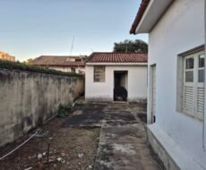 Casa na Rua Barão da Lagoa Dourada, Alto do Liceu