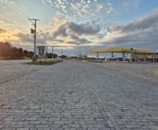 VENDO/ALUGO ÁREAS COMERCIAIS/INDUSTRIAIS NA RJ 240 (ESTRADA DO PORTO DO AÇU /SÃO JOÃO DA BARRA) – À 900,00M DA BR 356.